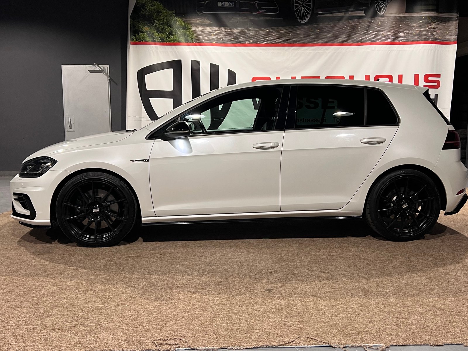VW Golf 2.0 TSI R 4Motion DSG, Essence, Occasion / Utilisé, Automatique - 7