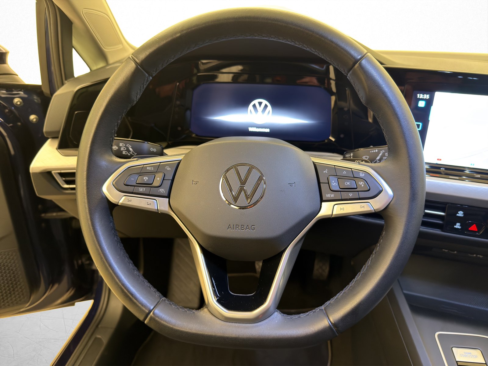 VW Golf 8 2.0 TDI Life DSG, Diesel, Occasion / Gebraucht, Handschaltung - 4