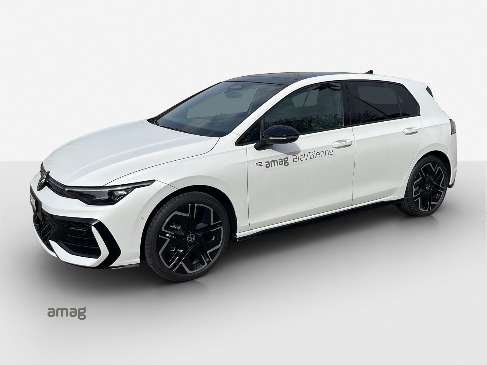 VW Golf  R-Line