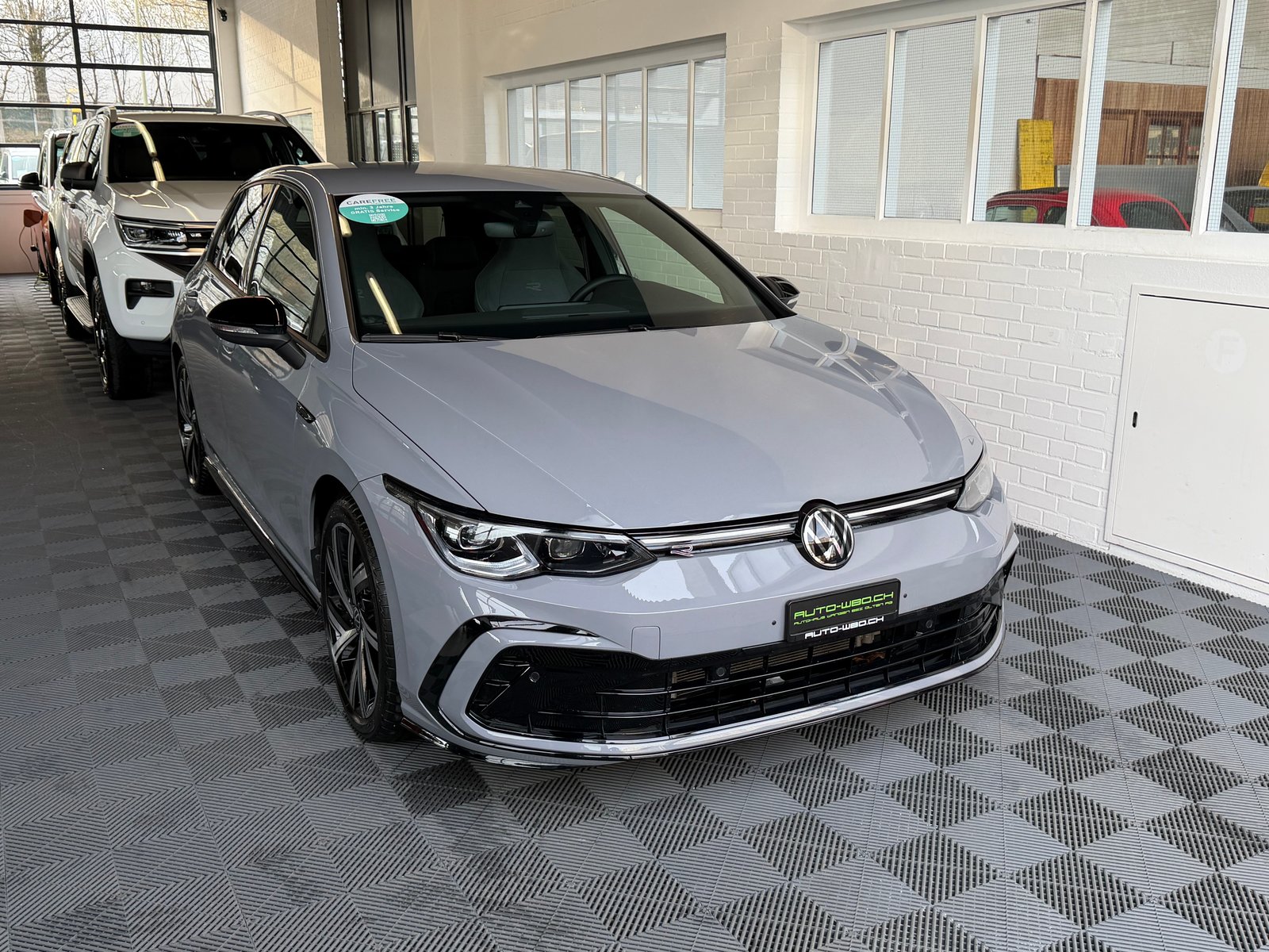 VW Golf 1.5 eTSI 150PS mHEV ACT R-Line + BLACK STYLE INTERIE