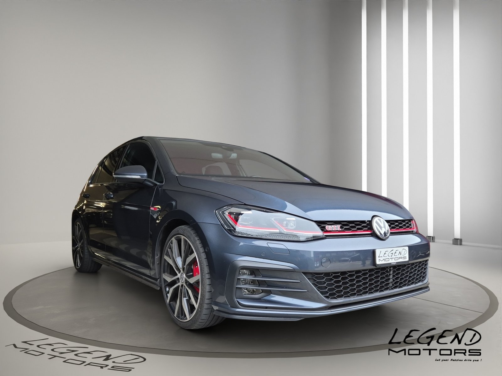 VW Golf 2.0 TSI GTI Performance DSG