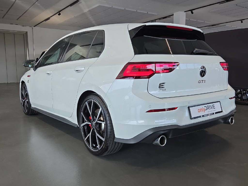 VW Golf VIII 2.0 TSI GTI DSG, Benzina, Occasioni / Usate, Automatico - 6