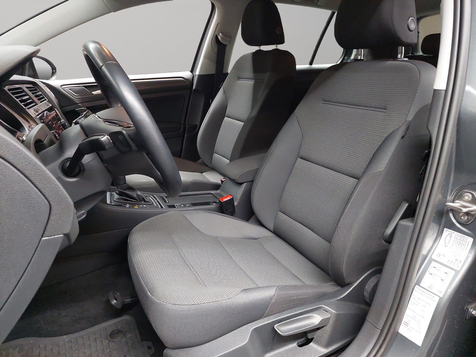 VW Golf 1.5 TSI EVO Comfortline DSG, Benzin, Occasion / Gebraucht, Automatik - 6