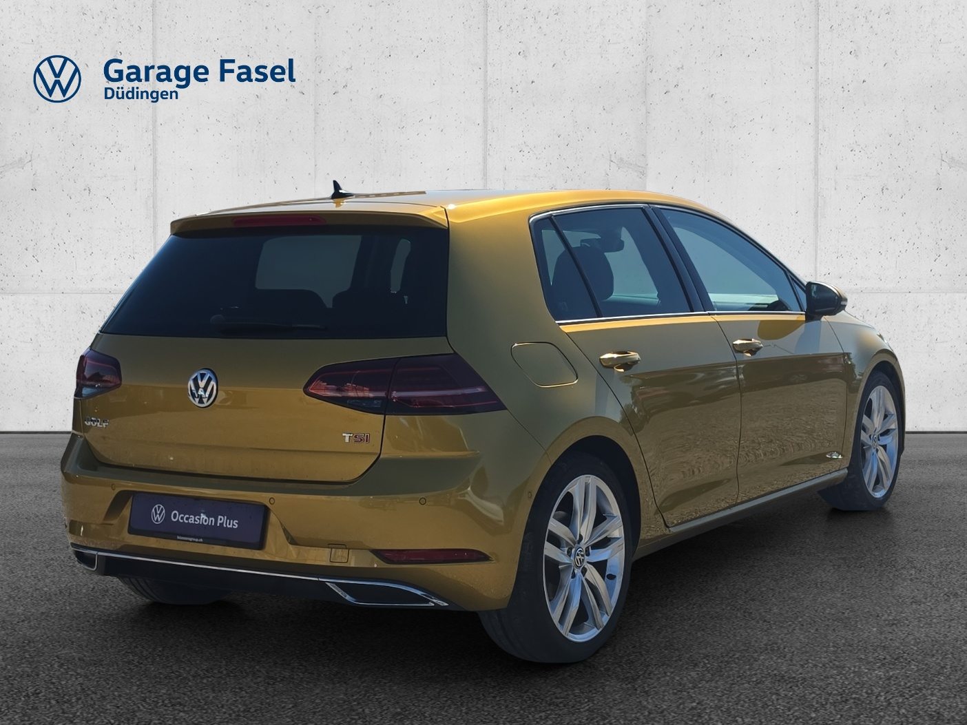 VW new Golf Highline, Petrol, Second hand / Used, Automatic - 5