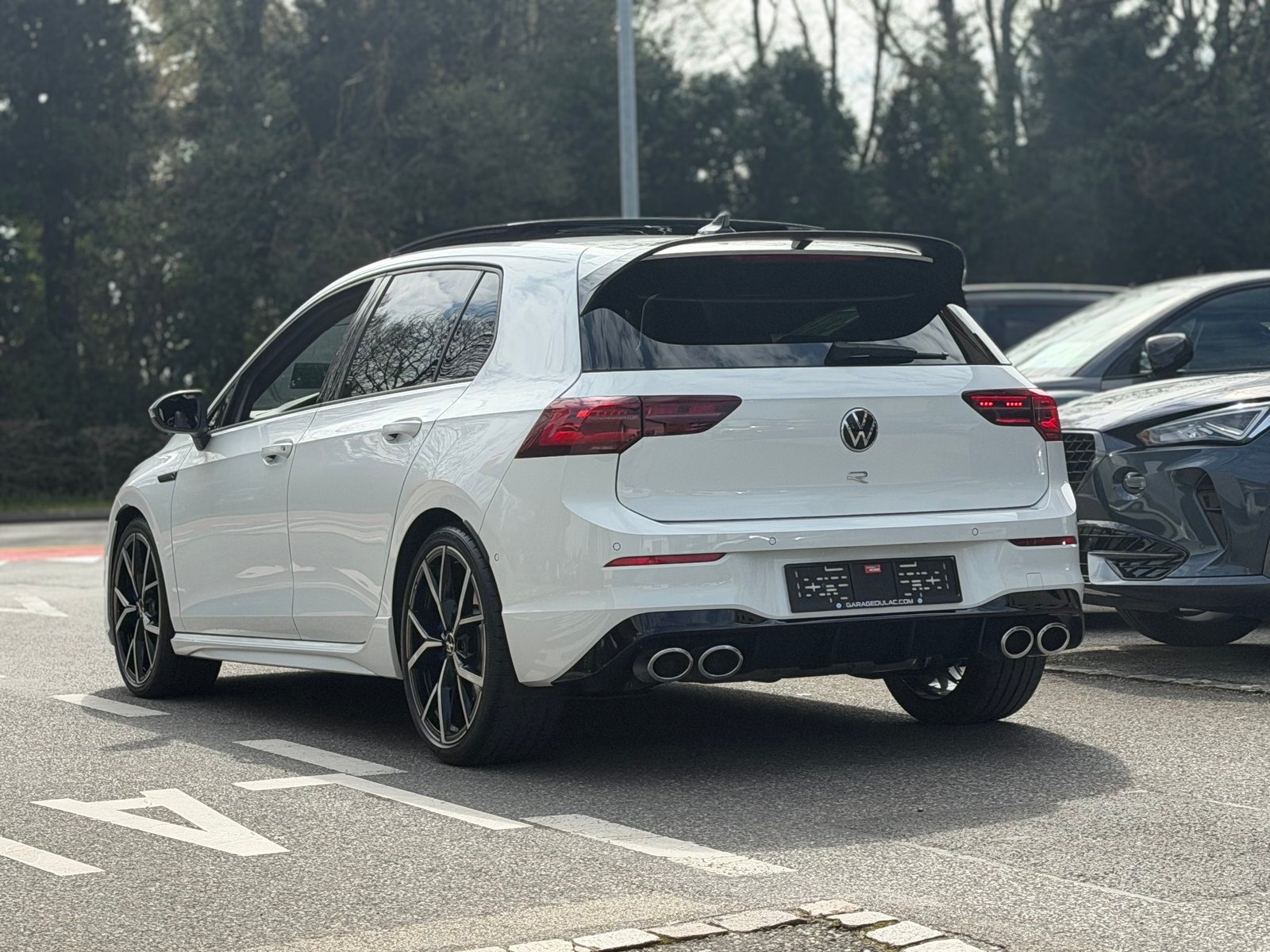 VW Golf 2.0 TSI R DSG 4Motion, Benzin, Occasion / Gebraucht, Automatik - 7