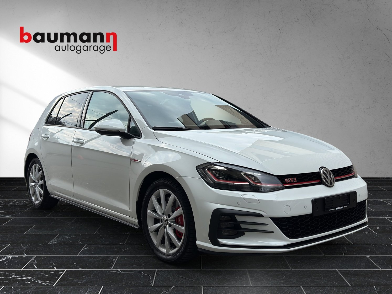 VW Golf 2.0 TSI GTI Performance DSG, Essence, Occasion / Utilisé, Automatique - 2