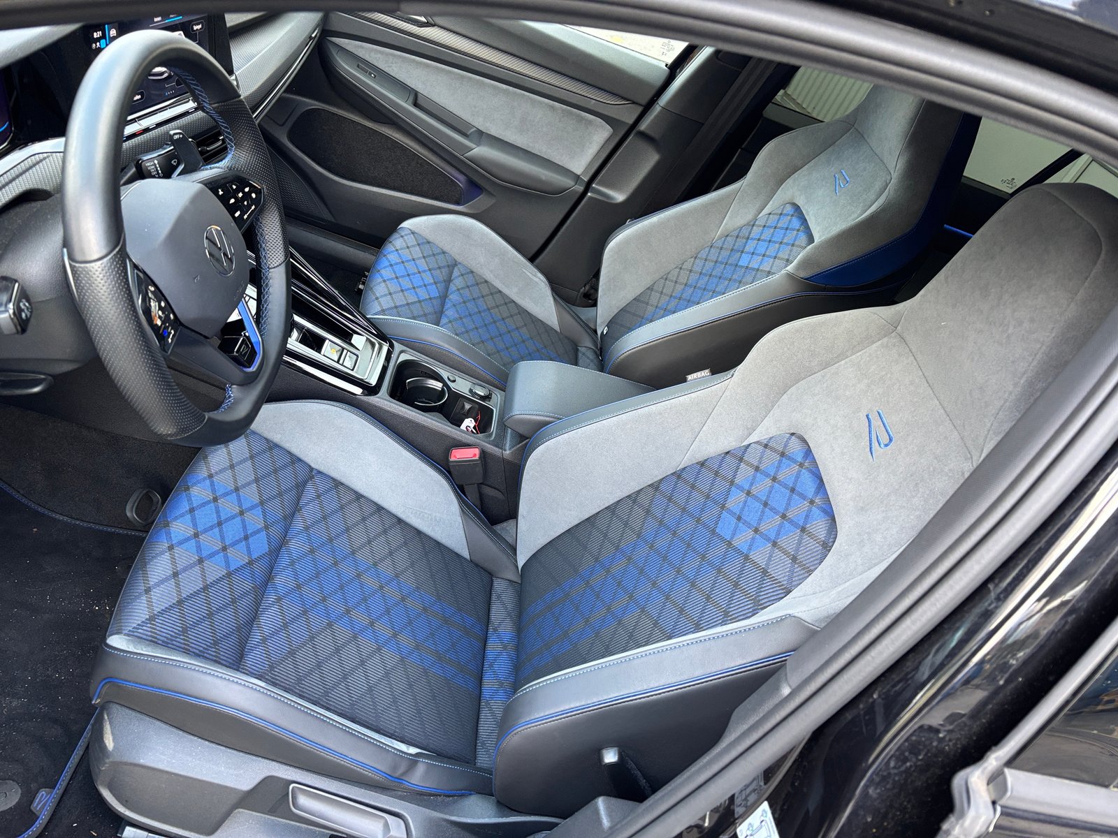 VW Golf 2.0 TSI R DSG 4Motion, Essence, Occasion / Utilisé, Automatique - 5
