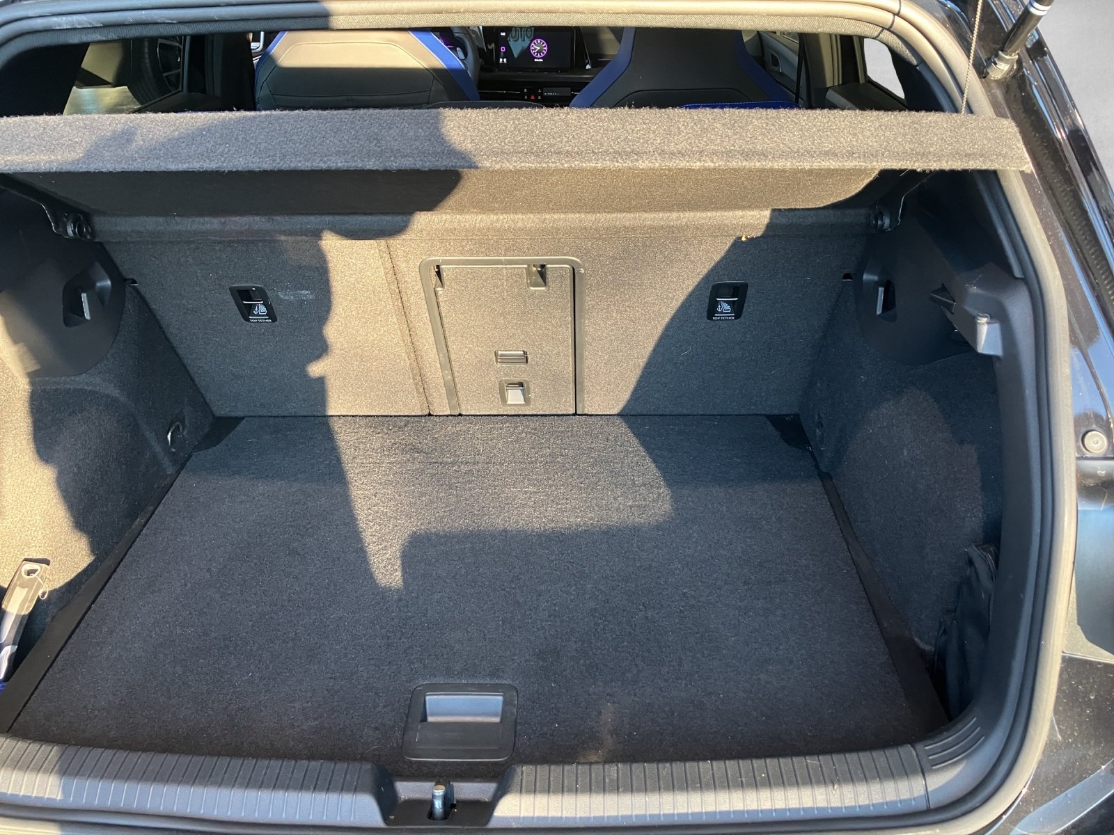 VW Golf 2.0 TSI R DSG 4Motion R 20 Years, Benzin, Occasion / Gebraucht, Automatik - 7
