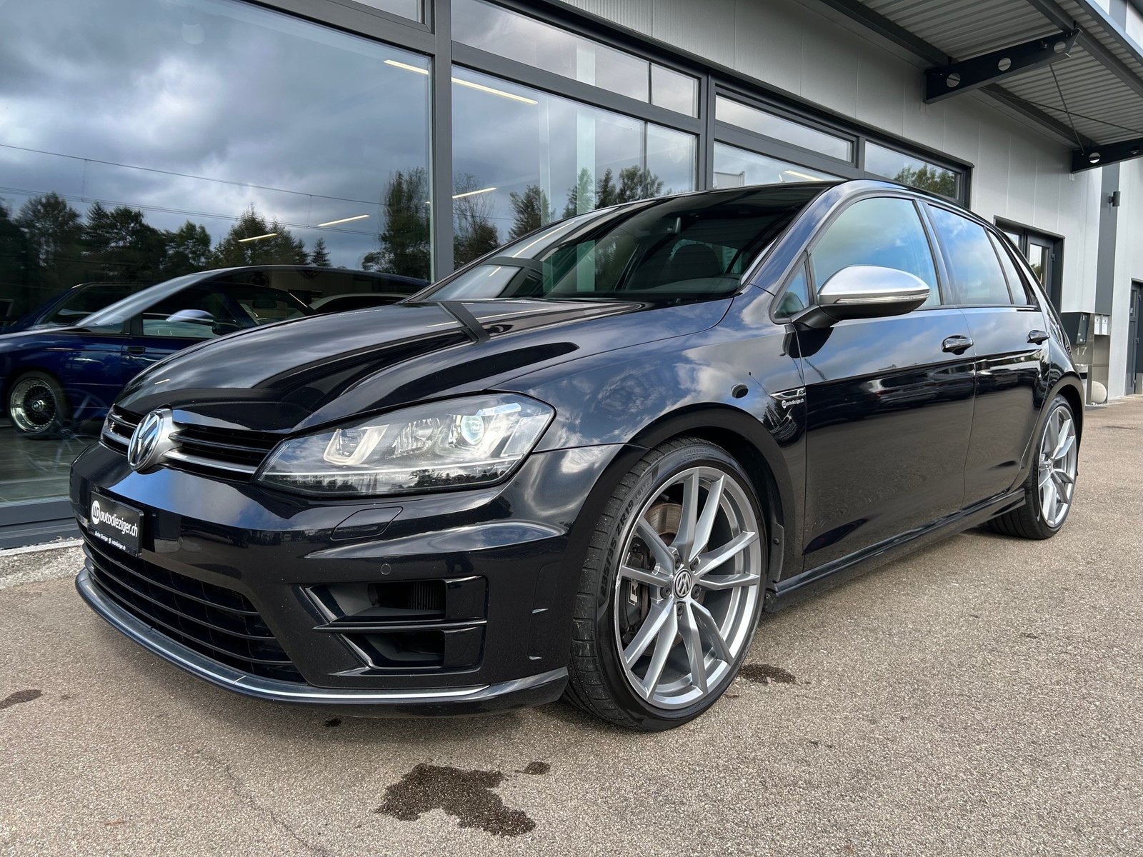 VW Golf 2.0 TSI R 4Motion DSG, Essence, Occasion / Utilisé, Automatique - 4