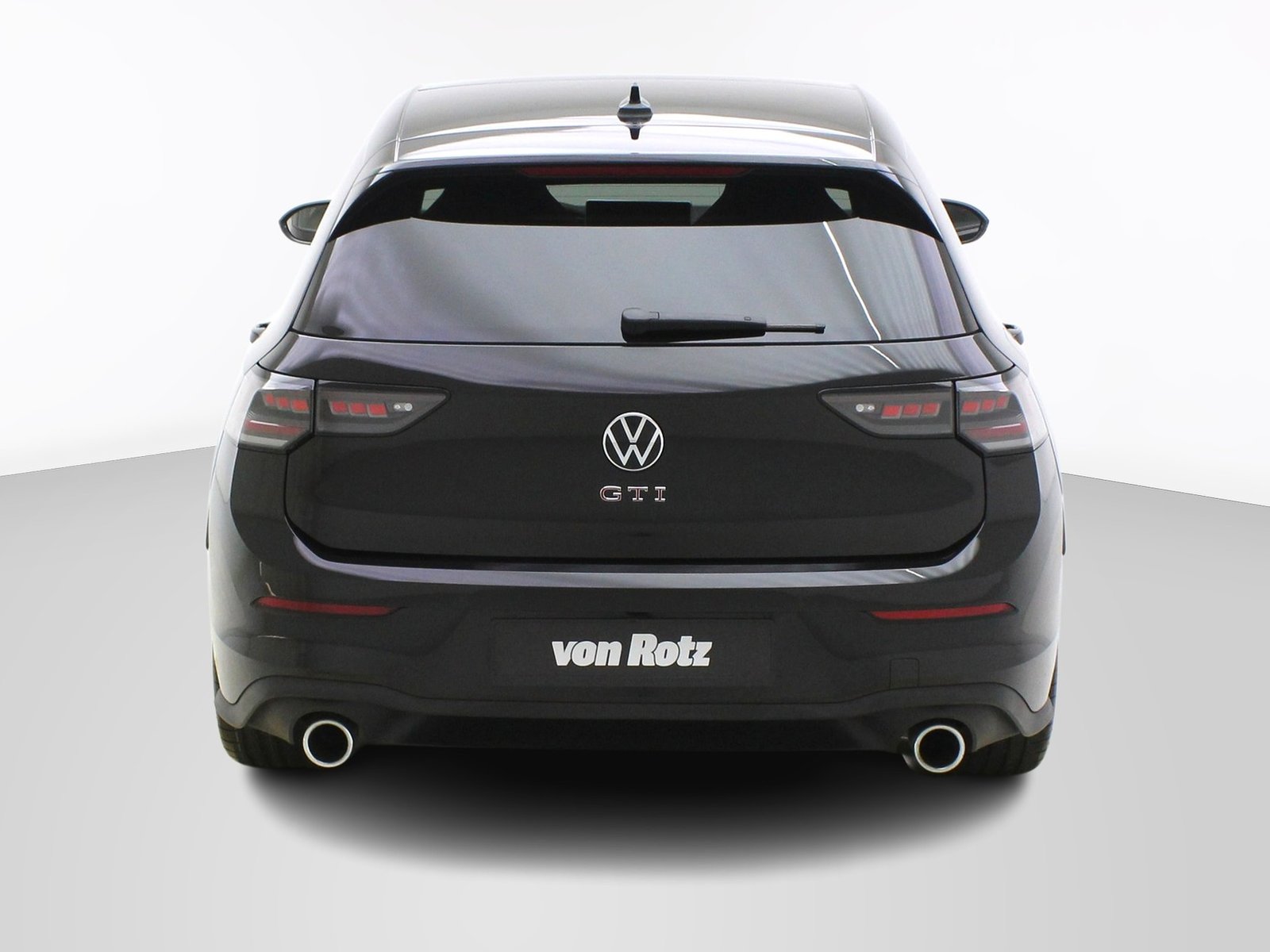 VW Golf 8.5 2.0 TSI DSG GTI Black Style (2025) ** Harman/Kar, Petrol, Second hand / Used, Automatic - 4