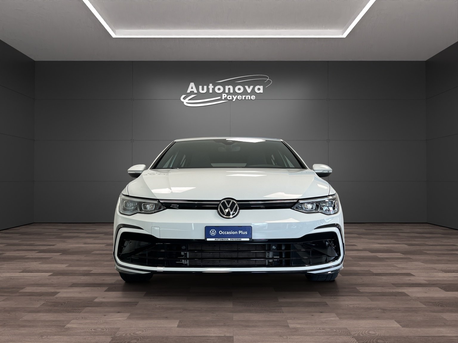 VW Golf 1.5 eTSI mHEV ACT R-Line DSG, Mild-Hybrid Benzin/Elektro, Occasion / Gebraucht, Automatik - 2