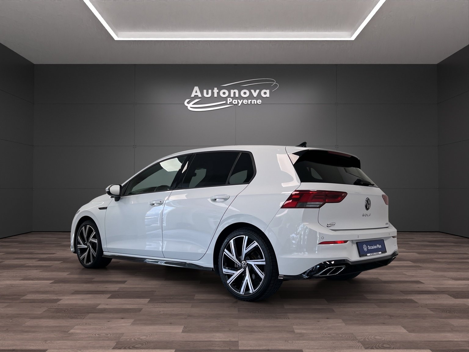 VW Golf 1.5 eTSI mHEV ACT R-Line DSG, Mild-Hybrid Benzin/Elektro, Occasion / Gebraucht, Automatik - 4