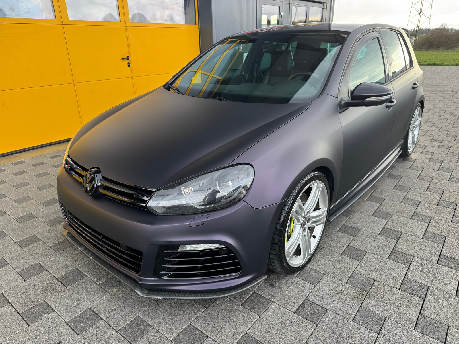VW Golf 2.0 TSI R 4Motion DSG, Essence, Occasion / Utilisé, Automatique - 3