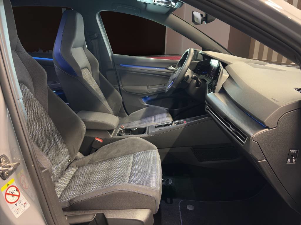 VW Golf 1.4 TSI PHEV GTE, Mild-Hybrid Petrol/Electric, Second hand / Used, Automatic - 7