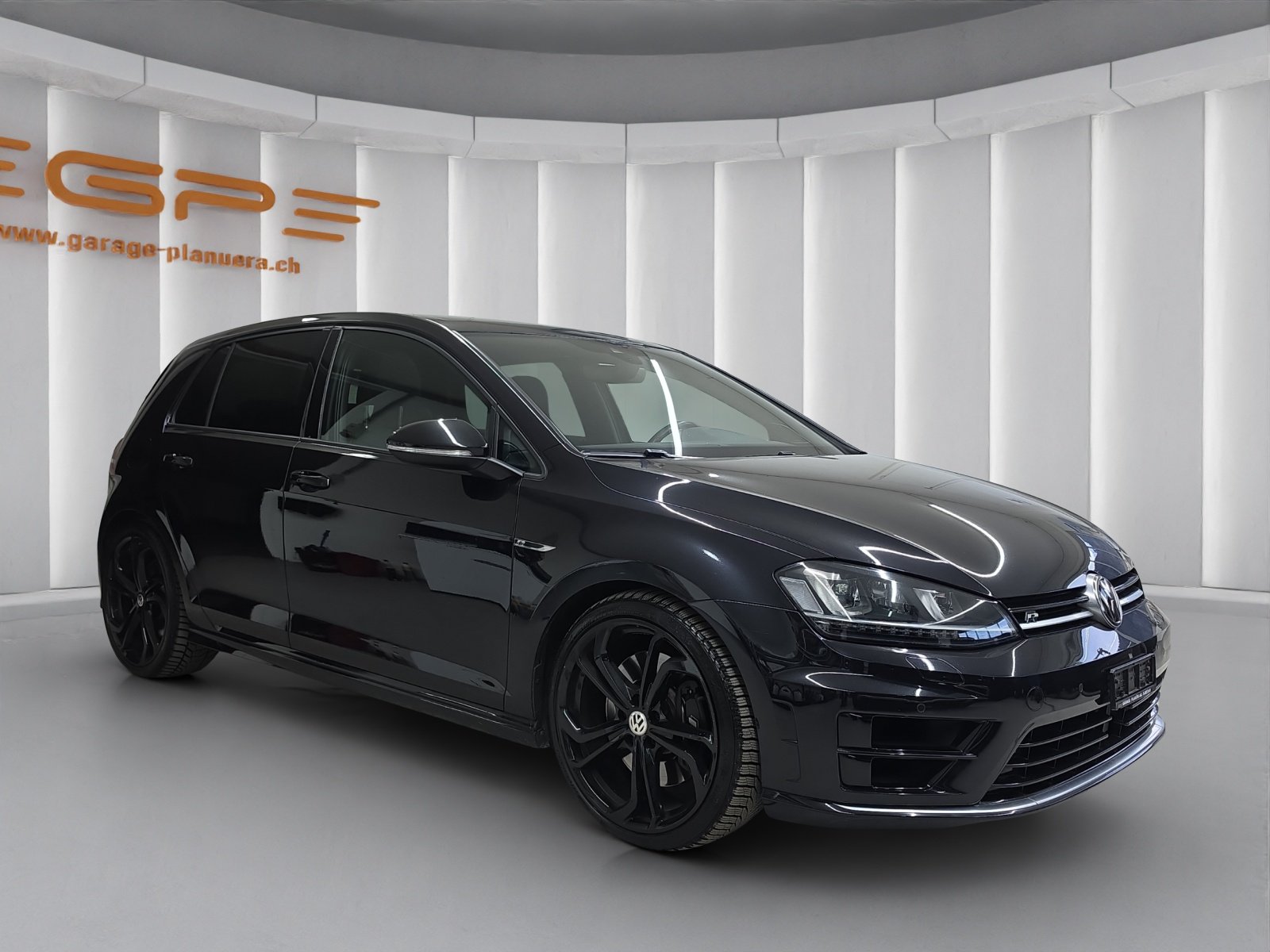 VW Golf VII 2.0 TSI R DSG 4motion, Benzin, Occasion / Gebraucht, Automatik - 2