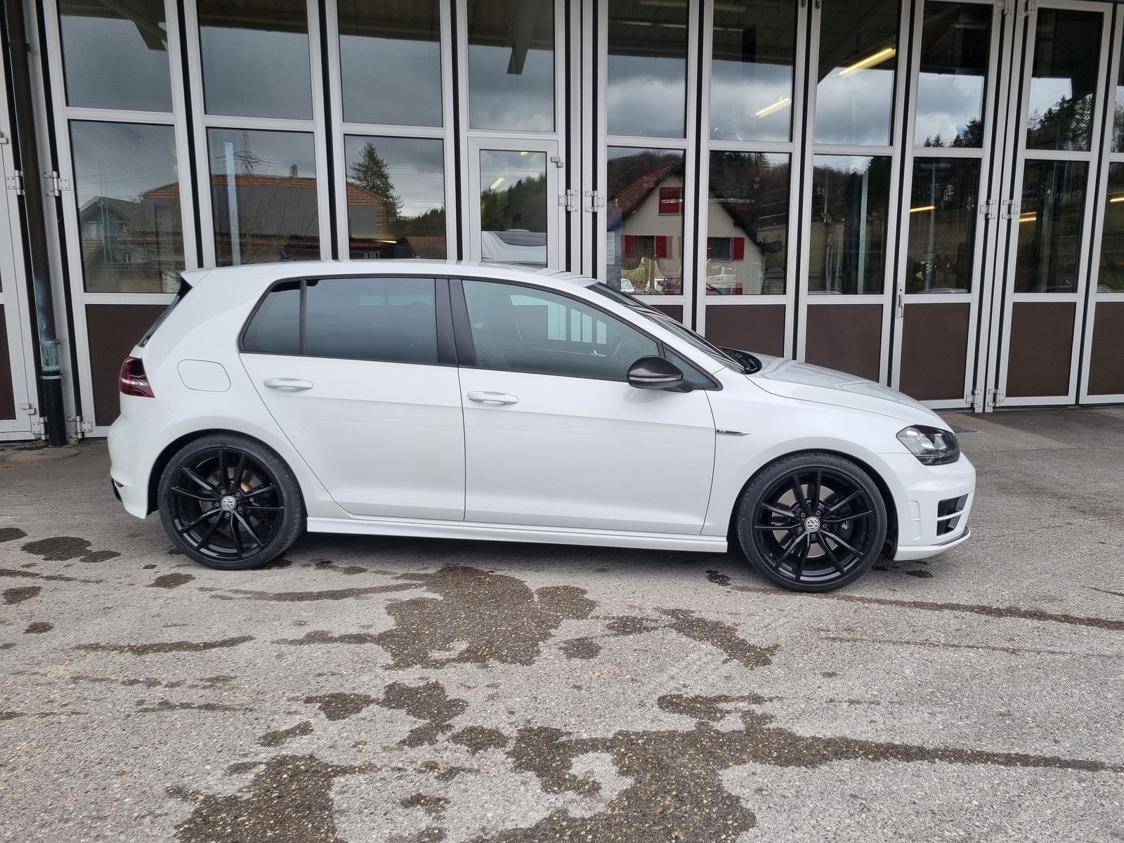 VW Golf 2.0 TSI R 4Motion DSG, Benzin, Occasion / Gebraucht, Automatik - 3