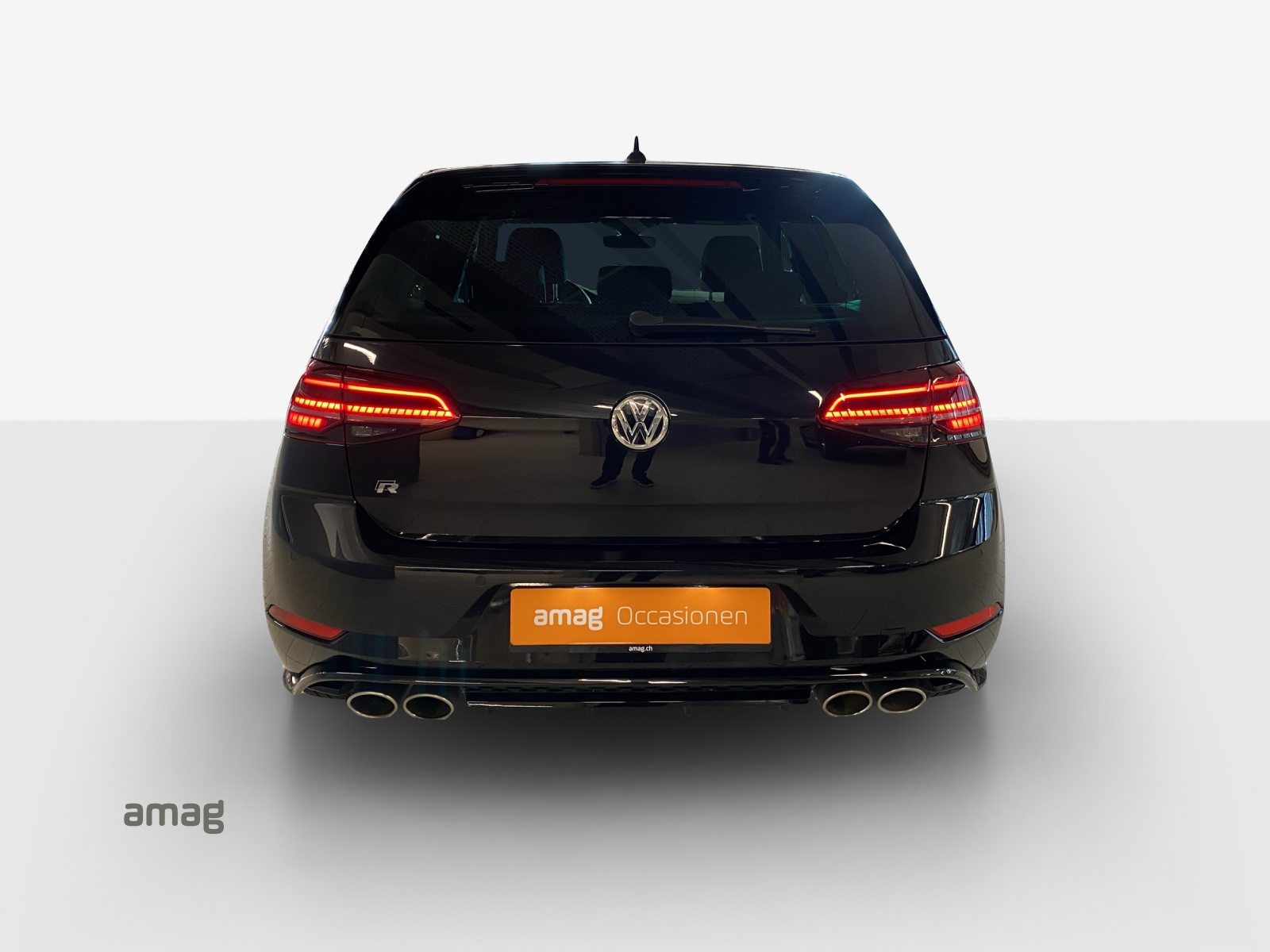 VW Golf R, Essence, Occasion / Utilisé, Automatique - 4