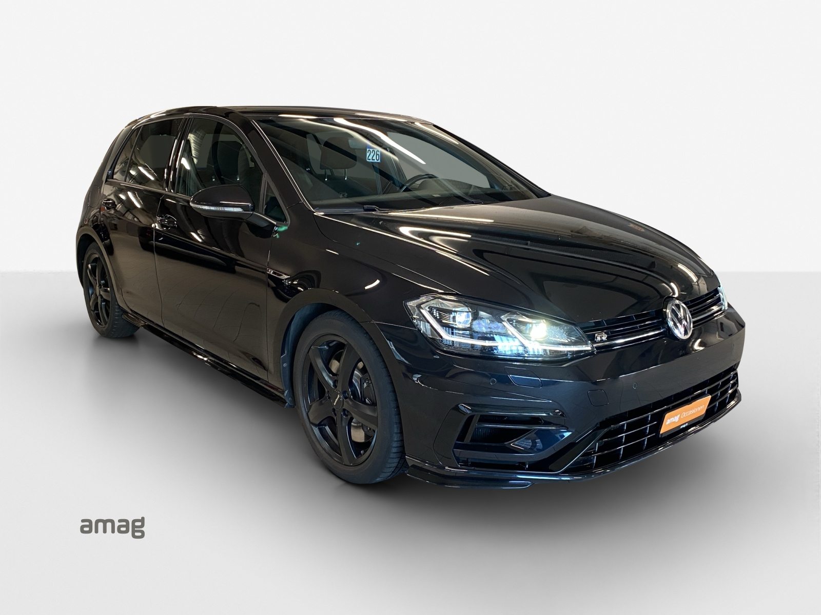 VW Golf R, Essence, Occasion / Utilisé, Automatique - 6