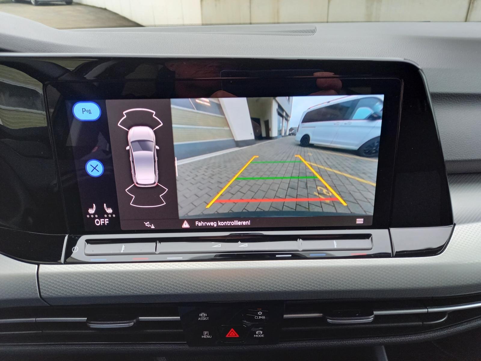 VW Golf VIII 1.5 eTSI Style DSG, Hybride Leggero Benzina/Elettrica, Occasioni / Usate, Automatico - 7