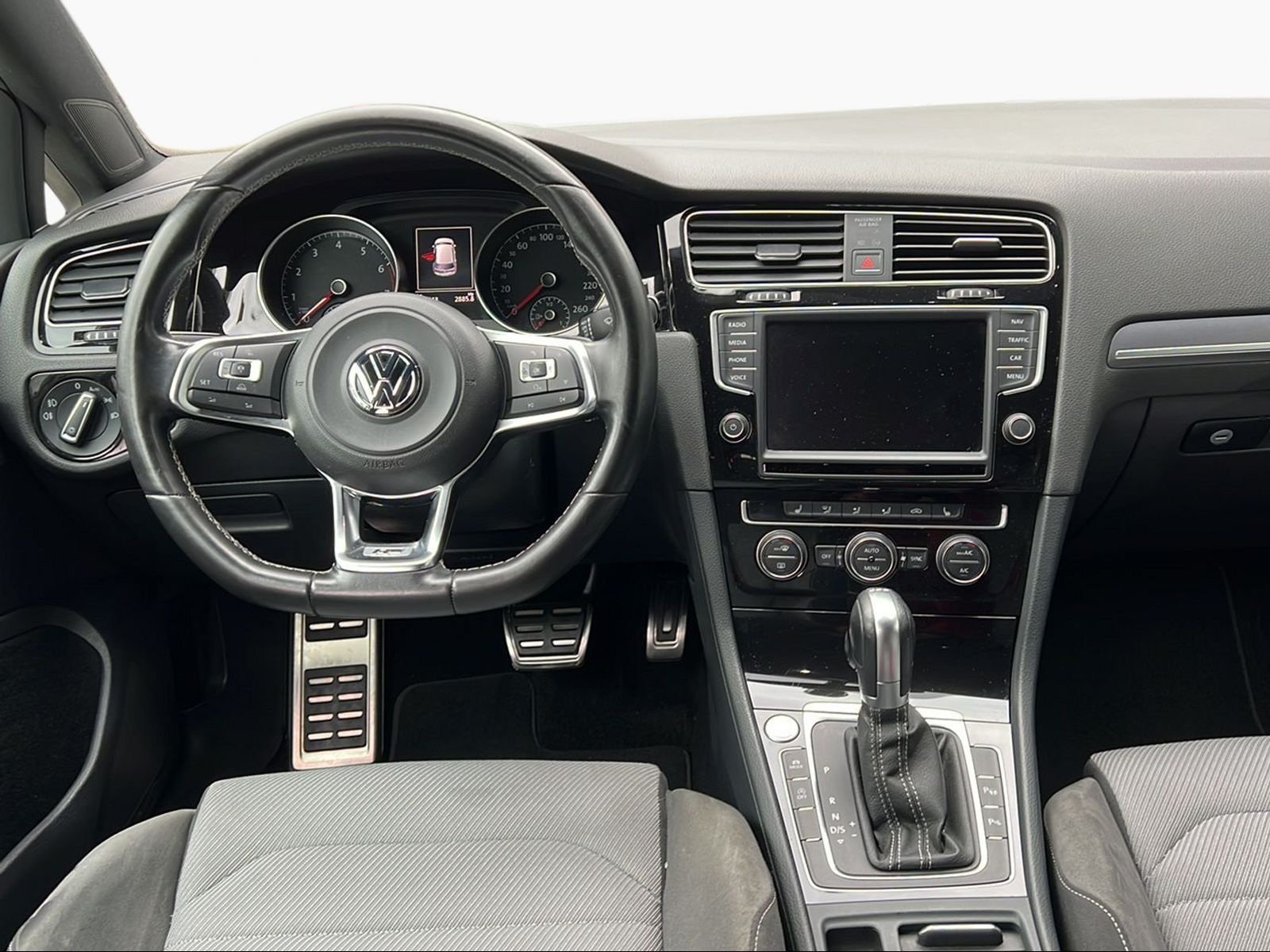 VW Golf VII 1.4 TSI ACT Lounge R-Line DSG, Benzina, Occasioni / Usate, Automatico - 5