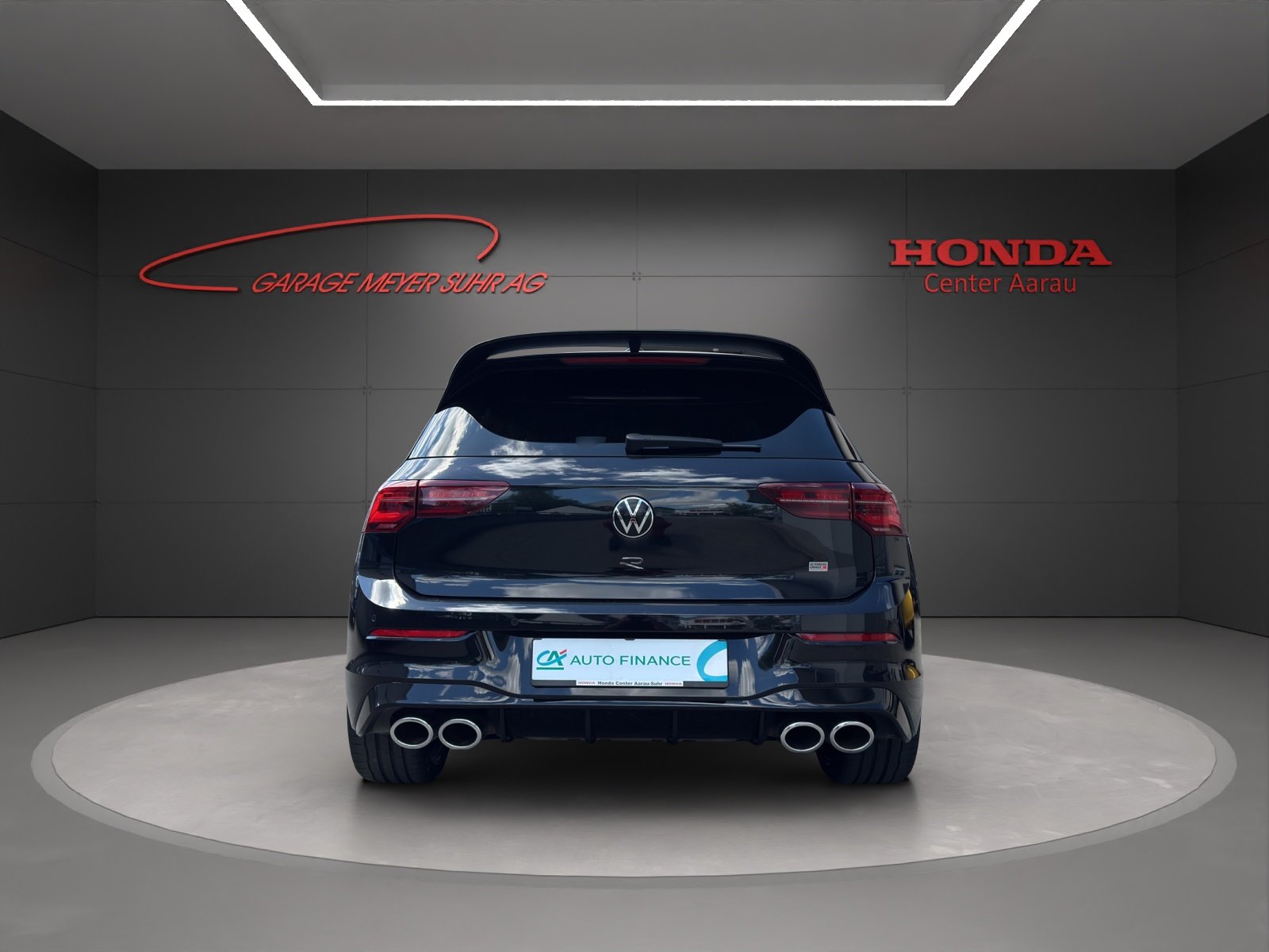 VW Golf VIII 2.0 TSI R DSG 4motion, Benzin, Occasion / Gebraucht, Automatik - 6