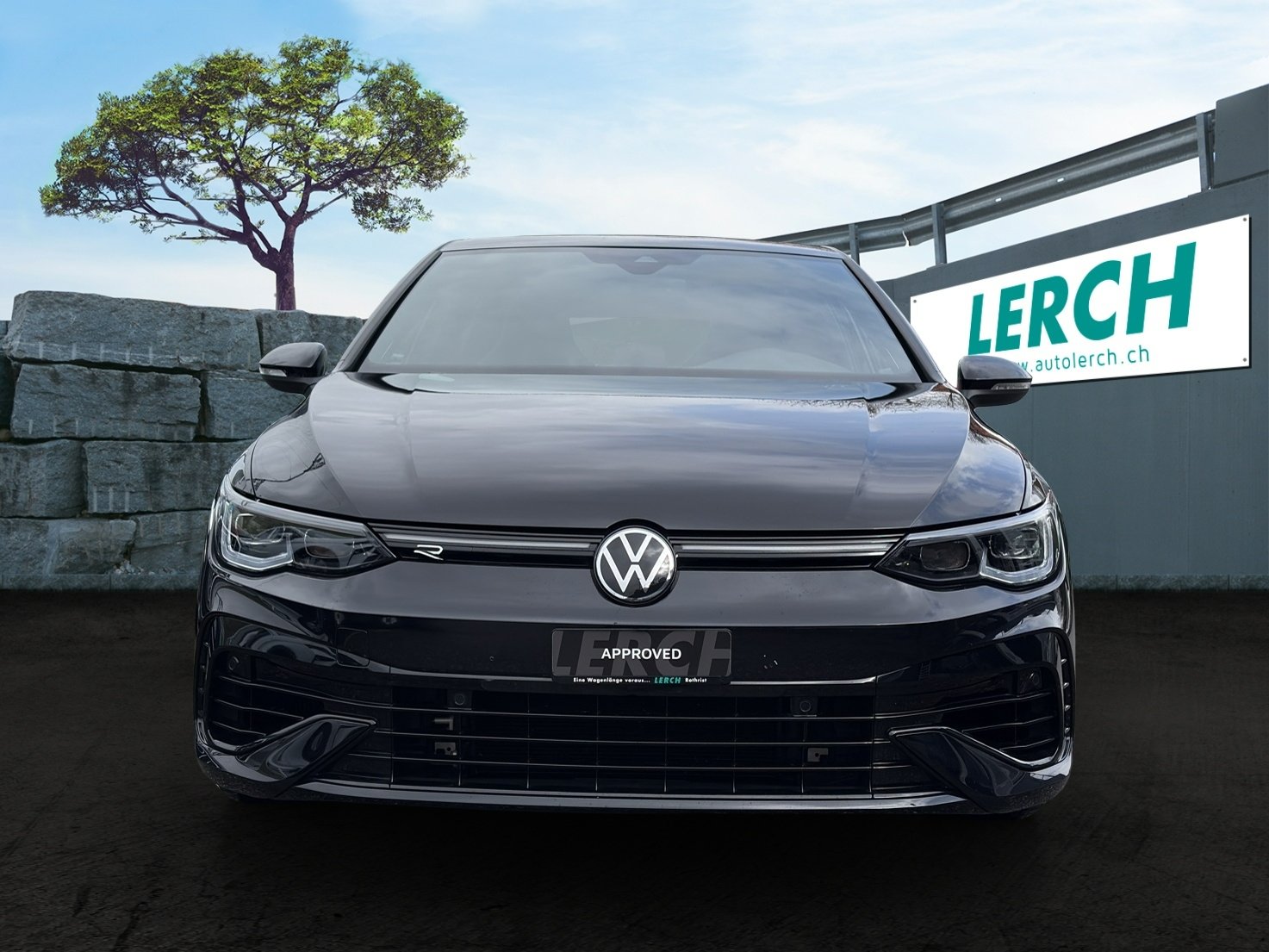 VW Golf VIII 2.0 TSI R DSG 4motion, Benzin, Occasion / Gebraucht, Automatik - 2