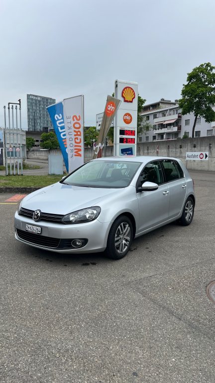 VW GOLF 1.4 TSI 122 Comfortline DSG, Benzin, Occasion / Gebraucht, Automatik - 2