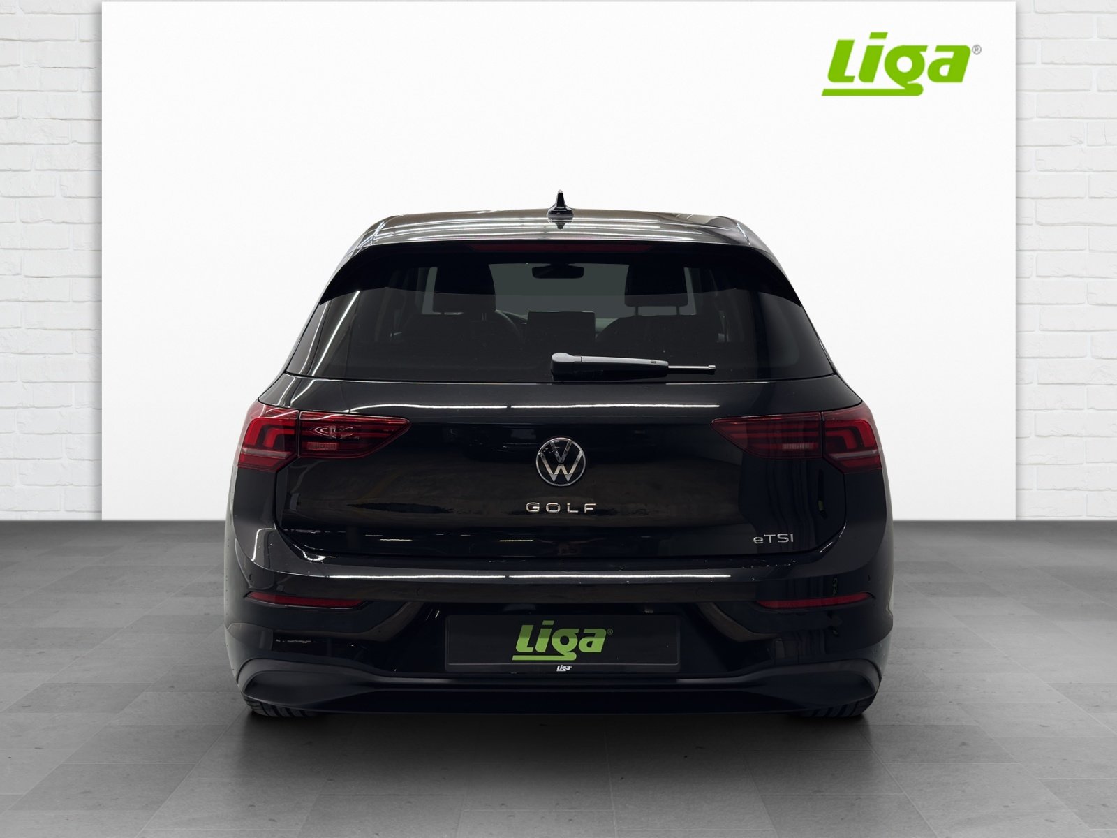 VW Golf VIII 1.5 eTSI Life DSG, Mild-Hybrid Benzin/Elektro, Occasion / Gebraucht, Automatik - 5