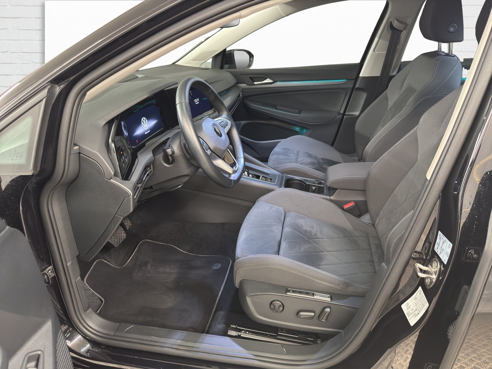 VW Golf VIII 1.4 TSI PHEV Style DSG, Plug-in-Hybrid Benzina/Elettrica, Occasioni / Usate, Automatico - 7