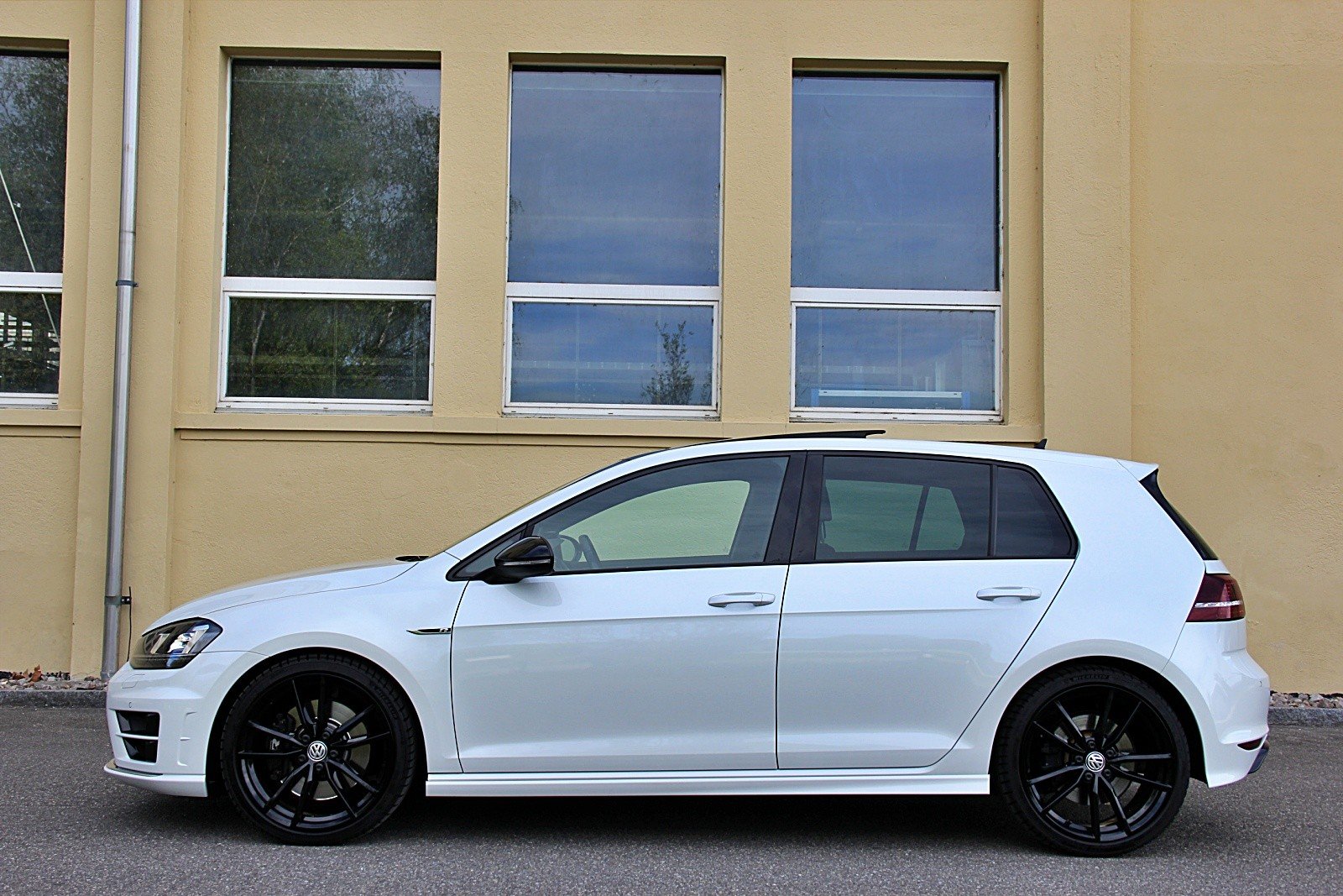 VW Golf 2.0 TSI R 4Motion DSG, Benzina, Occasioni / Usate, Automatico - 2