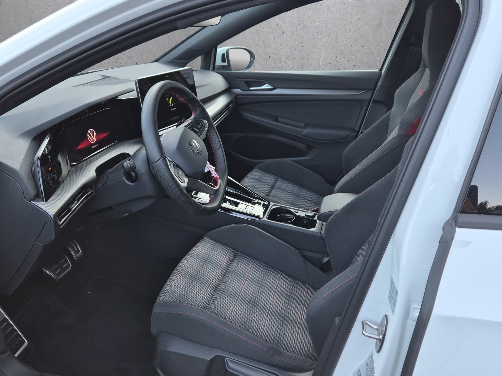 VW Golf 2.0 TSI GTI DSG, Essence, Occasion / Utilisé, Automatique - 4