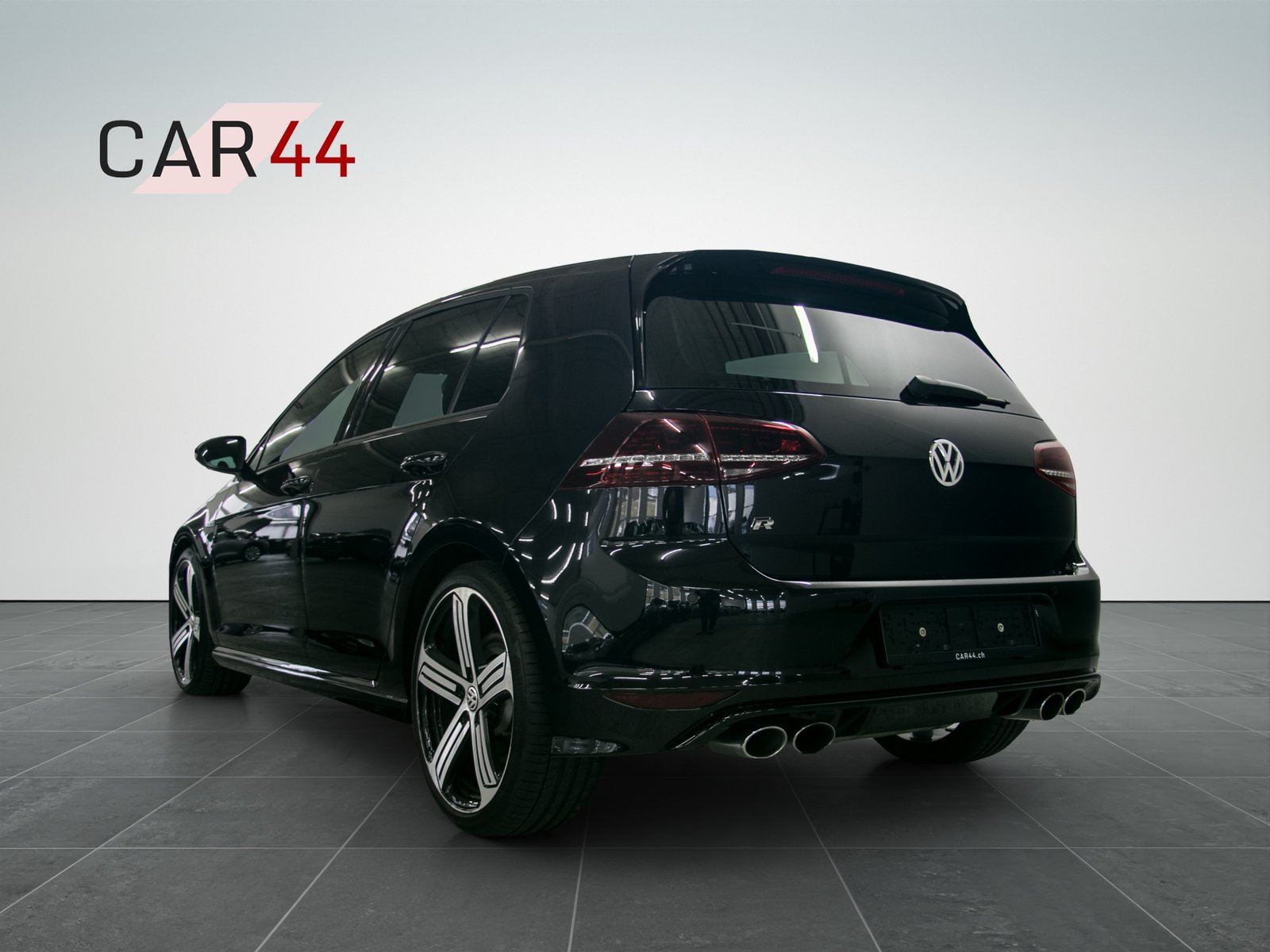 VW Golf 2.0 TSI R 4Motion, Essence, Occasion / Utilisé, Manuelle - 3