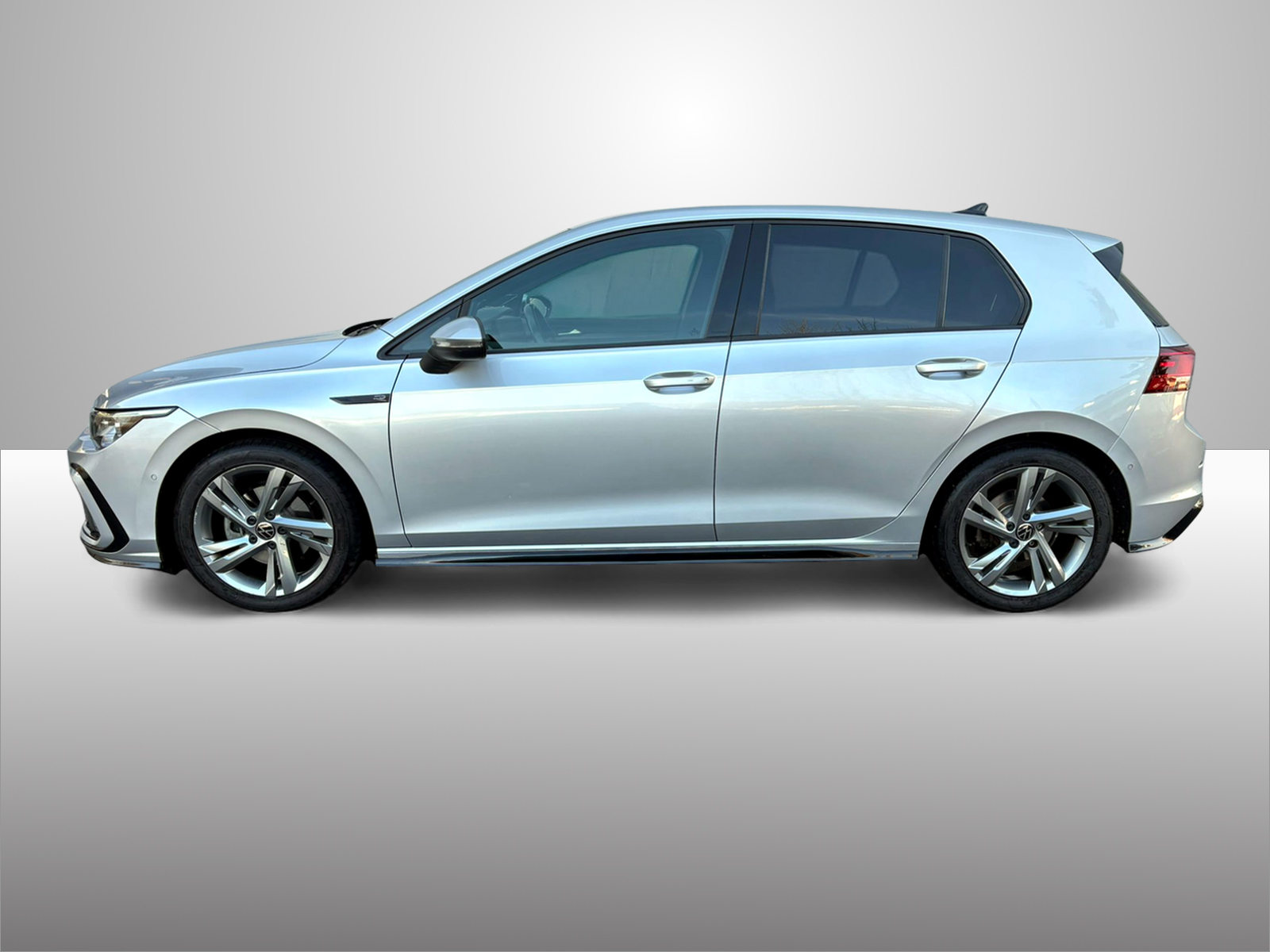 VW Golf R-Line, Essence, Occasion / Utilisé, Automatique - 3