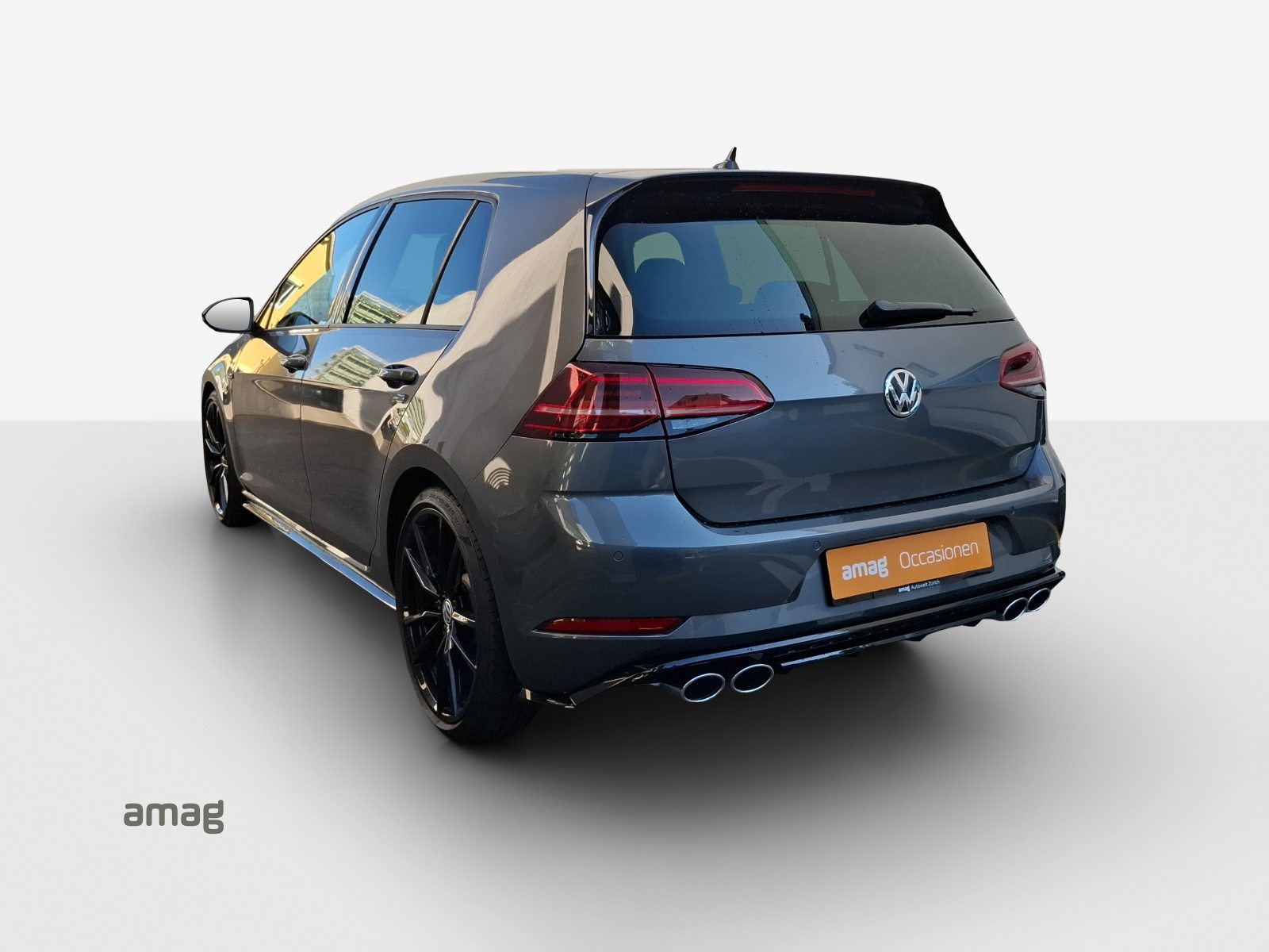 VW Golf R, Benzin, Occasion / Gebraucht, Automatik - 3