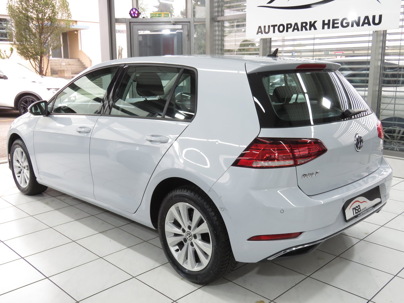 VW Golf 1.0 TSI Comfortline DSG, Essence, Occasion / Utilisé, Automatique - 6