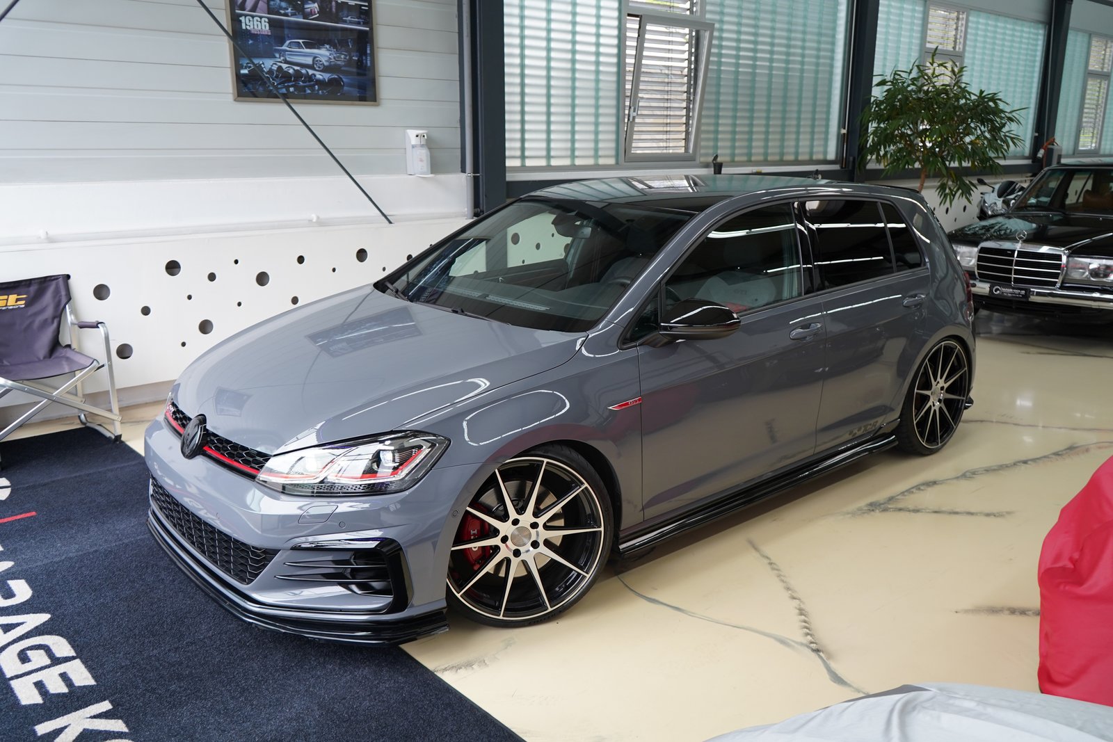 VW Golf 2.0 TSI GTI TCR DSG / HJS * APR * Hurricane* NARDO*, Petrol, Second hand / Used, Automatic - 3