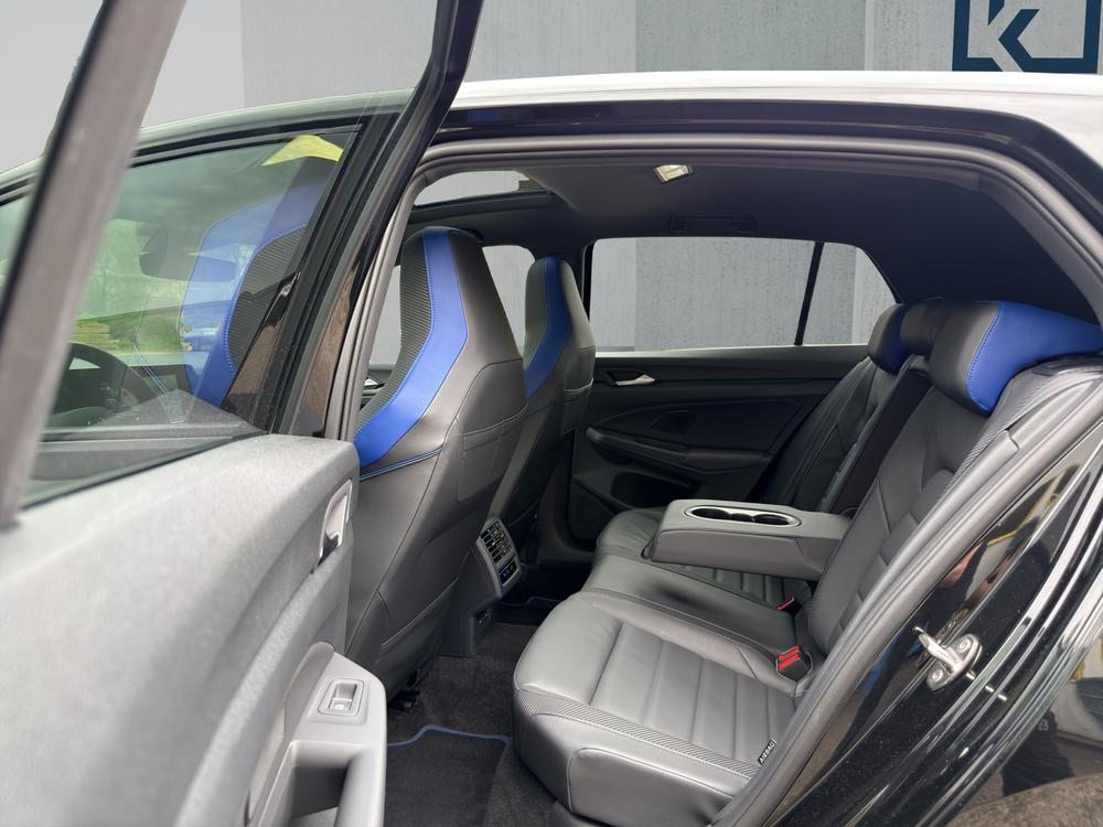 VW Golf 2.0 R DSG 4M R Perf, Benzin, Occasion / Gebraucht, Automatik - 7