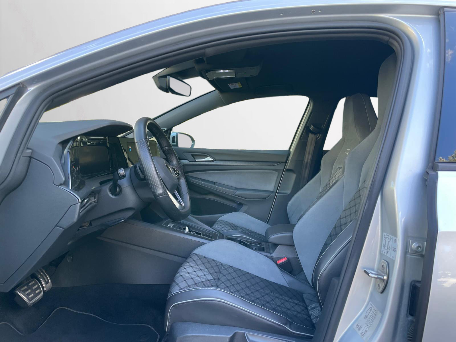 VW Golf R-Line, Essence, Occasion / Utilisé, Automatique - 4