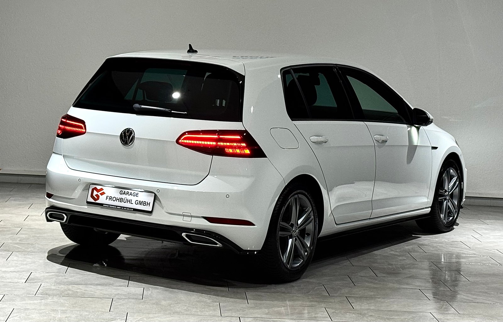 VW Golf 1.5 TSI Highline R-Line DSG, Benzin, Occasion / Gebraucht, Automatik - 4