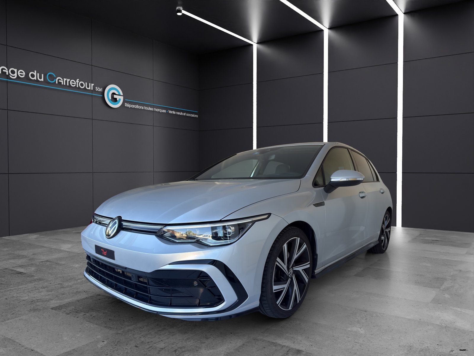VW Golf VIII Berline 1.5 eTSI R-Line DSG, Mild-Hybrid Benzin/Elektro, Occasion / Gebraucht, Automatik - 3