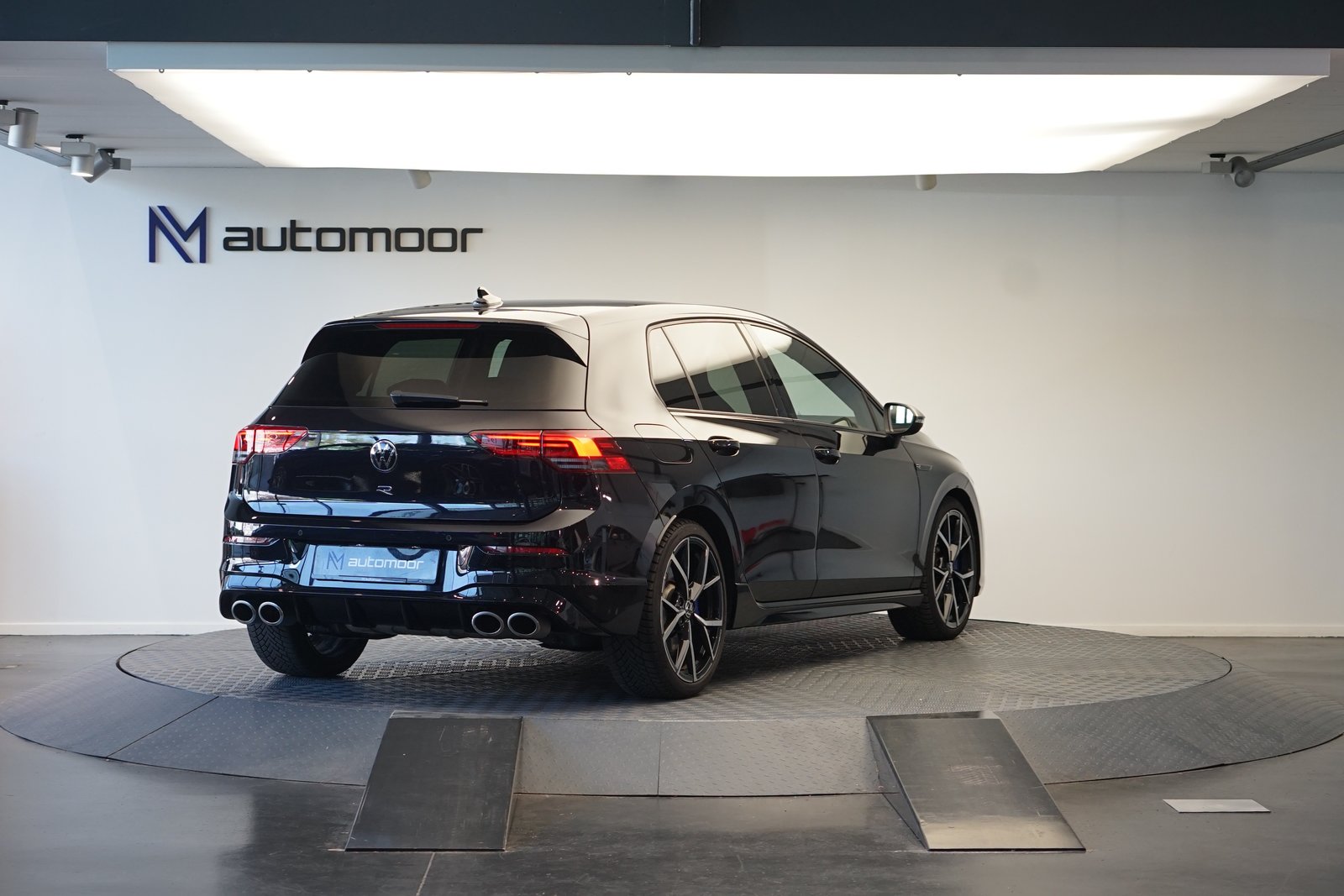 VW Golf 2.0 TSI R DSG 4Motion, Benzin, Occasion / Gebraucht, Automatik - 5