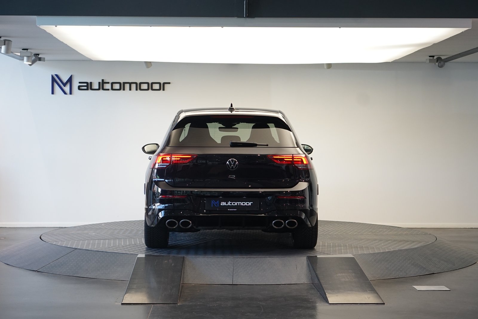 VW Golf 2.0 TSI R DSG 4Motion, Benzin, Occasion / Gebraucht, Automatik - 6