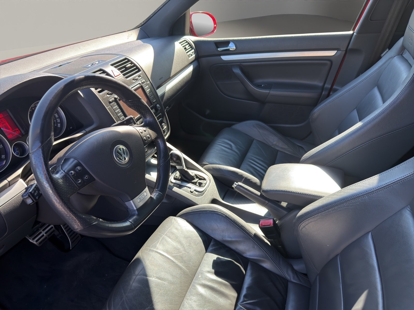 VW Golf 2.0 TFSI GTI, Essence, Occasion / Utilisé, Automatique - 7