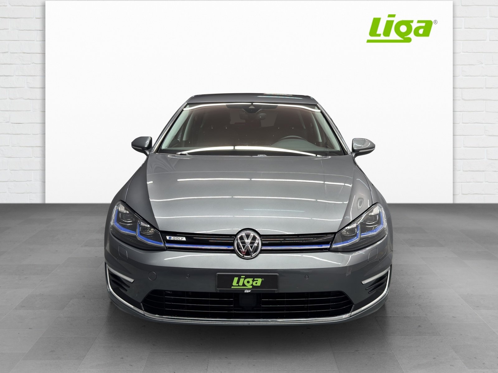 VW Golf VII e, Electric, Second hand / Used, Automatic - 3