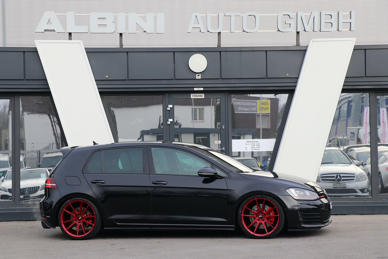 VW Golf 2.0 TSI GTI Performance DSG, Petrol, Second hand / Used, Automatic - 2