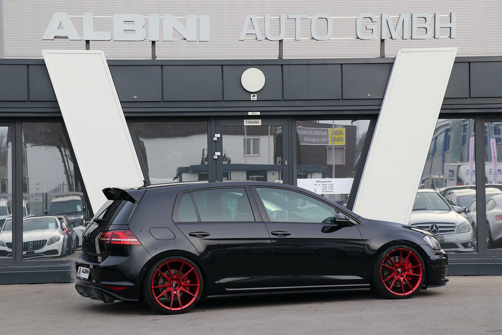 VW Golf 2.0 TSI GTI Performance DSG, Petrol, Second hand / Used, Automatic - 3