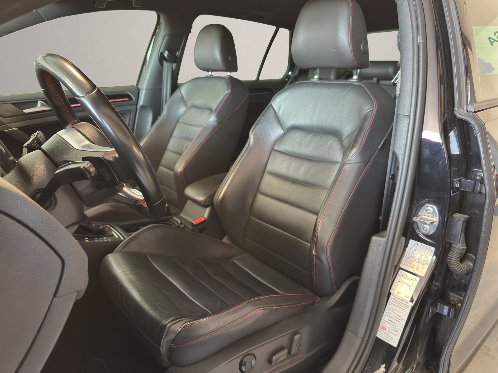 VW Golf 2.0 TSI GTI Performance DSG, Petrol, Second hand / Used, Automatic - 7