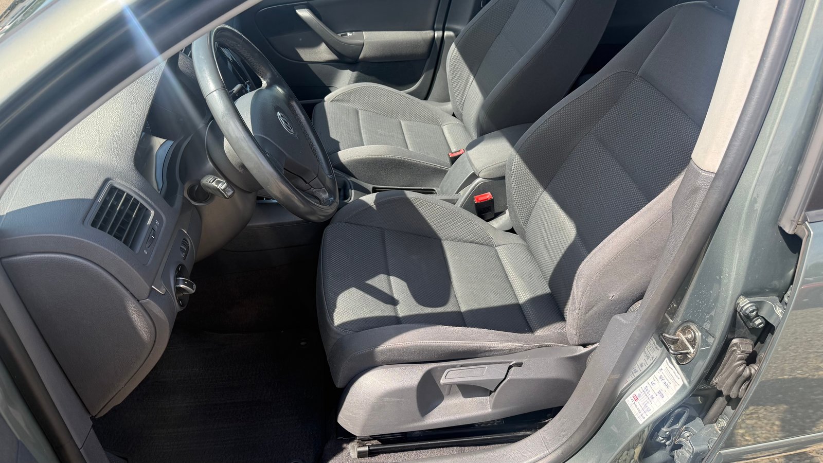 VW Golf 1.6 FSI Sportline, Benzin, Occasion / Gebraucht, Handschaltung - 3