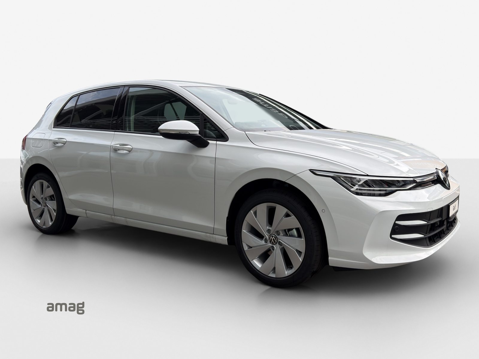 VW Golf UNITED, Essence, Occasion / Utilisé, Automatique - 6