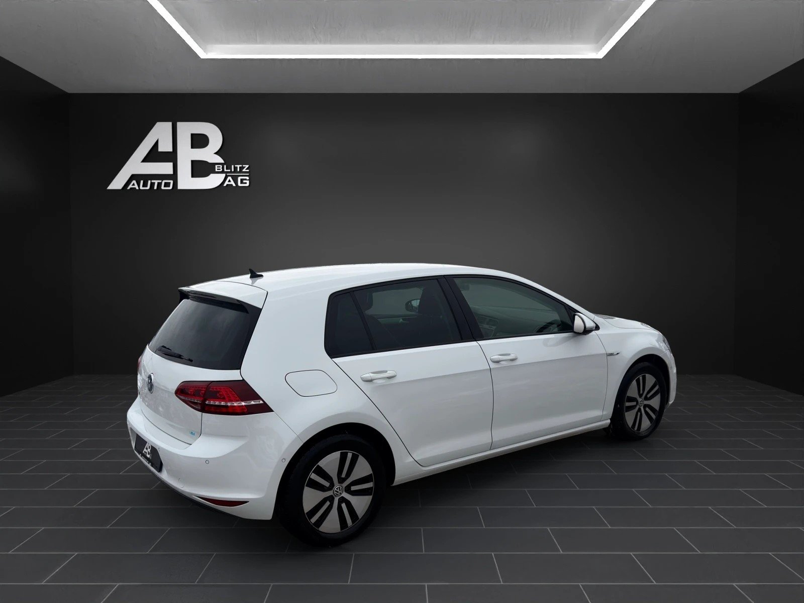 VW e-Golf, Elektro, Occasion / Gebraucht, Automatik - 5